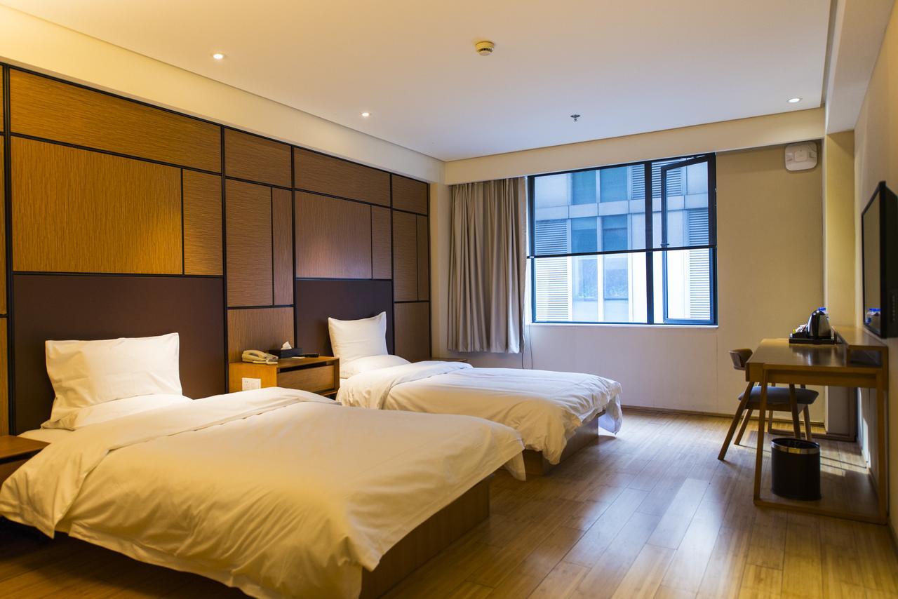 Ji Hotel Shanghai Xujiahui Tianyaoqiao Road Ngoại thất bức ảnh